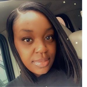 Meet your Posher, Petra